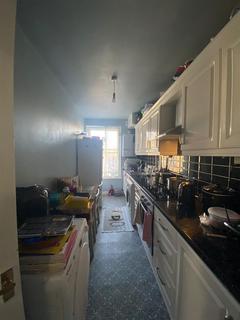 2 bedroom property to rent, Shirland Road, London