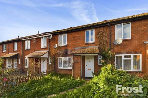 3 bedroom terraced house for sale, Nene Gardens, Feltham, Middlesex, TW13