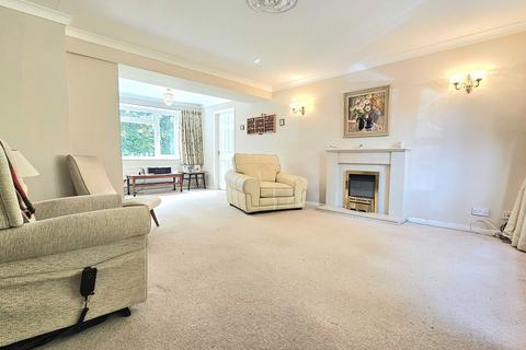 4 bedroom detached house for sale, White Close, Stourbridge DY9