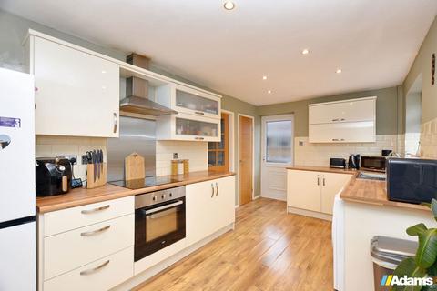 3 bedroom detached house for sale, Betchworth Crescent, Beechwood