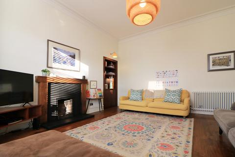12 Burgh Road, Prestwick, KA9 1QU