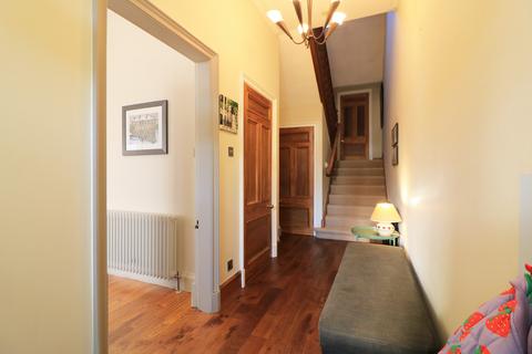 12 Burgh Road, Prestwick, KA9 1QU