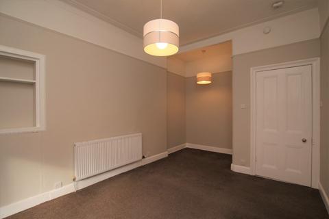 1 bedroom flat to rent, Rannoch Street, Flat 1/3, Cathcart, Glasgow, G44 4DG