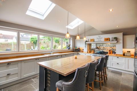 15 Coney Green, Stourbridge, DY8 1LA