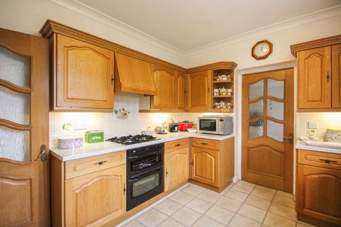 2 Hyperion Road, Stourton, Stourbridge, DY7 6SB