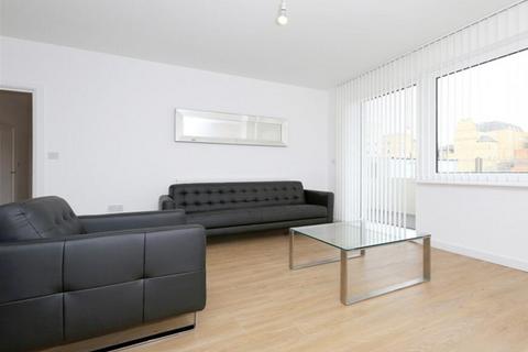 2 bedroom apartment to rent, Nova House, Buckingham Gardens, Slough, Berkshire