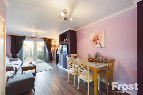 2 bedroom terraced house for sale, Ashford Crescent, Ashford, Surrey, TW15