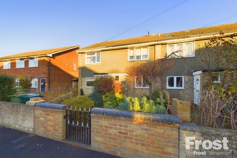 2 bedroom terraced house for sale, Ashford Crescent, Ashford, Surrey, TW15