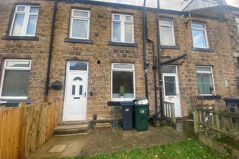 2 bedroom terraced house to rent, South Street, Mirfield