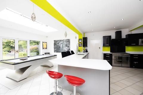 23 Dingle Road, Pedmore, Stourbridge, DY9 0RS