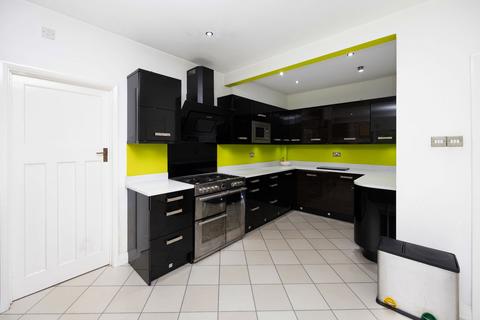 23 Dingle Road, Pedmore, Stourbridge, DY9 0RS