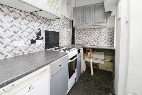 2 bedroom terraced house for sale, Princes Street, Bradford BD6