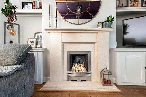 16 Brooklands Avenue, Walton, Wakefield, WF2 6LX