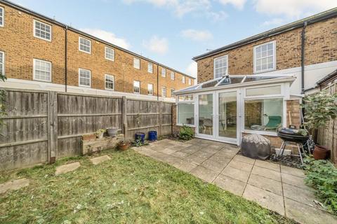 2 bedroom house for sale, Copenhagen Gardens, London W4