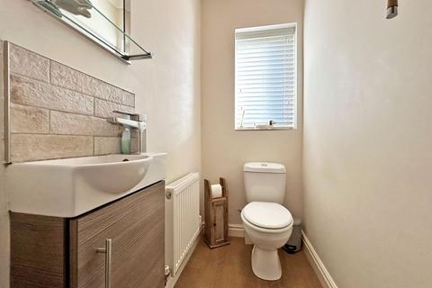 21 Penkside, Coven, Wolverhampton, WV9 5BL