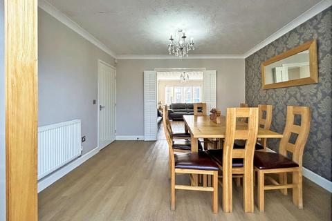21 Penkside, Coven, Wolverhampton, WV9 5BL