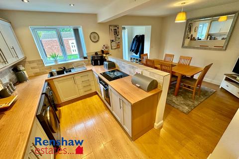 3 bedroom semi-detached house for sale, Armes Close, Ilkeston, Derbyshire