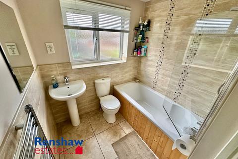 2 Armes Close, Ilkeston, DE7 8JH