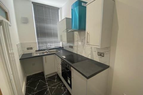 1 bedroom flat to rent, Aigburth Road, Liverpool