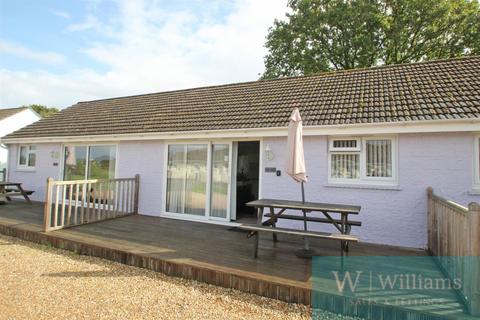 2 bedroom bungalow for sale, Duver Road, Salterns Holiday Village, Seaview