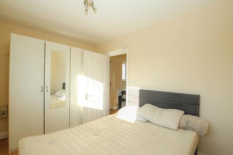 1 bedroom flat for sale, Kenton Road, Kenton, HA3 0XY