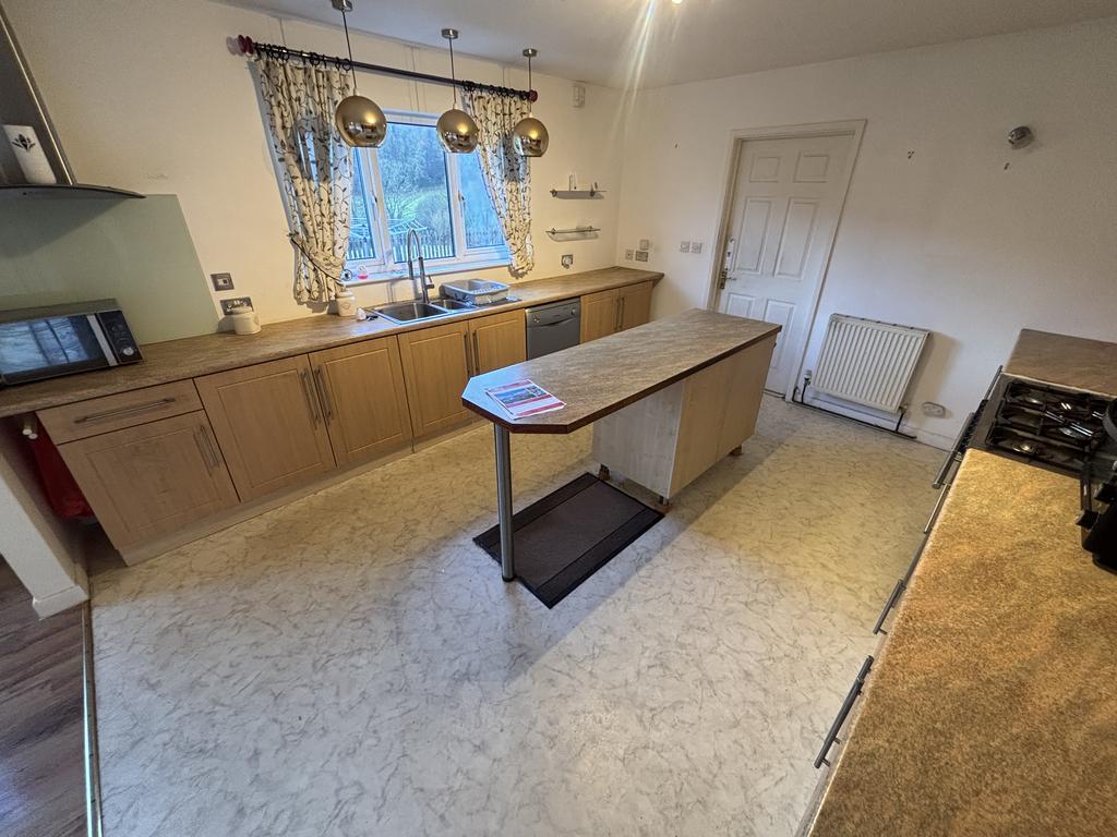 Kitchen (second image)