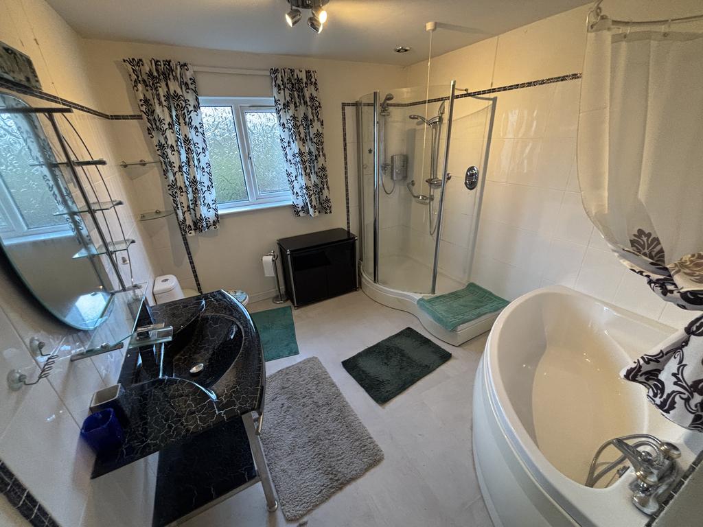 Family bathroom