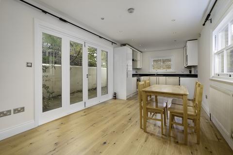 2 bedroom apartment to rent, Caledonian Road, London, N7