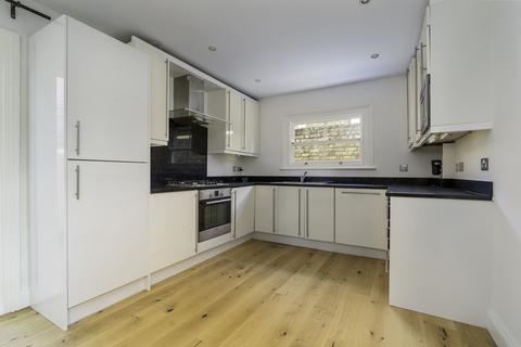 2 bedroom apartment to rent, Caledonian Road, London, N7