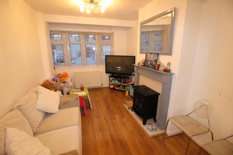 2 bedroom terraced house for sale, Conrad Drive, Worcester Park KT4