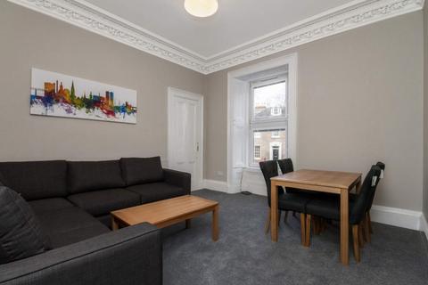 2 bedroom flat to rent, Rustic Place  Dudhope Street, City Centre DD1