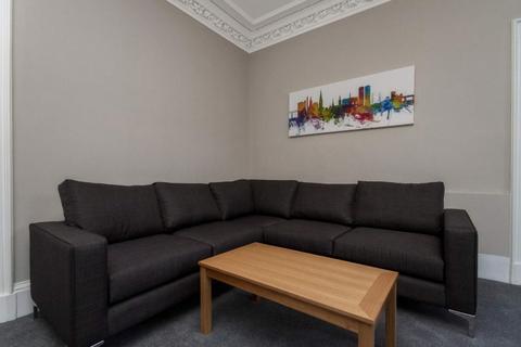 2 bedroom flat to rent, Rustic Place  Dudhope Street, Dundee DD1