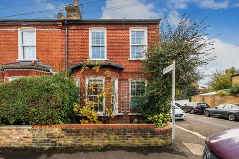 3 bedroom end of terrace house for sale, Heron Road, Twickenham, London, TW1