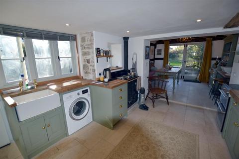 2 bedroom cottage for sale, Church Road, Eardisland