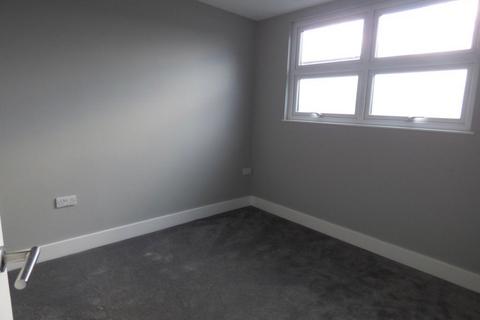 2 bedroom apartment to rent, Deacon House. Stapleford. NG9 7AB