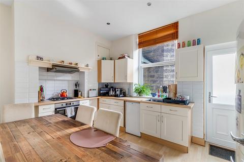 3 bedroom house for sale, Crescent Terrace, Ilkley LS29