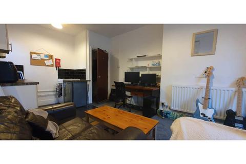 1 bedroom flat to rent, Glynrhondda Street, Cathays, Cardiff