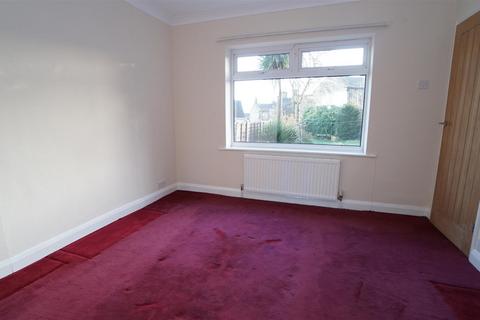 3 bedroom semi-detached house for sale, Fourlands Grove, Idle, Bradford