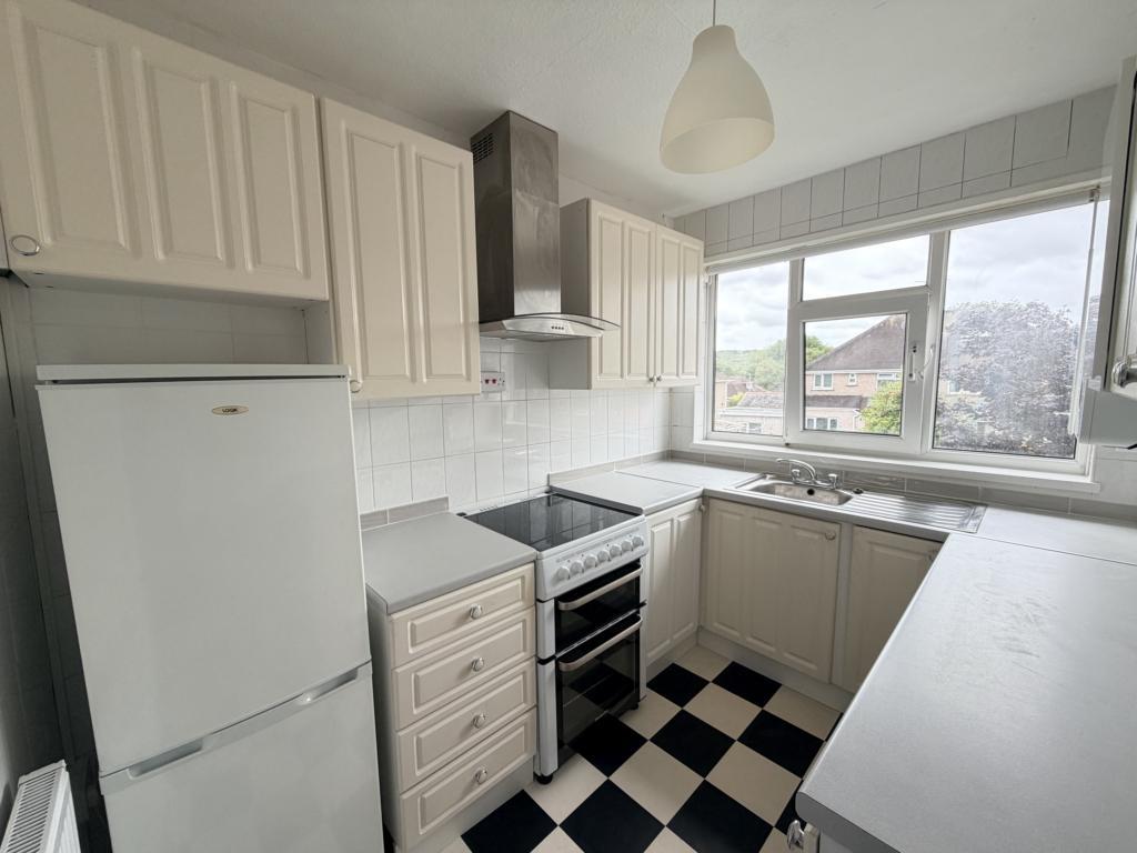 Apartment in Sketty - View 5