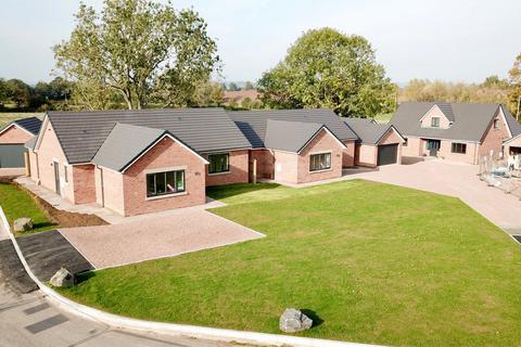 3 bedroom detached bungalow for sale, Orchard Lea, Lugwardine, Hereford, HR1