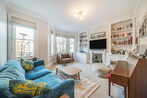 2 bedroom flat for sale, Mysore Road, Battersea