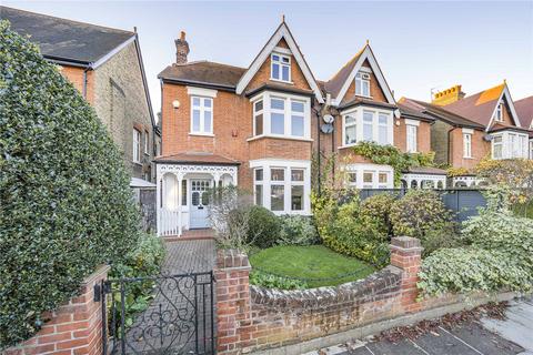 9 Spencer Road, Twickenham, TW2 5TH