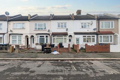 3 bedroom terraced house for sale, Donald Road, Croydon CR0