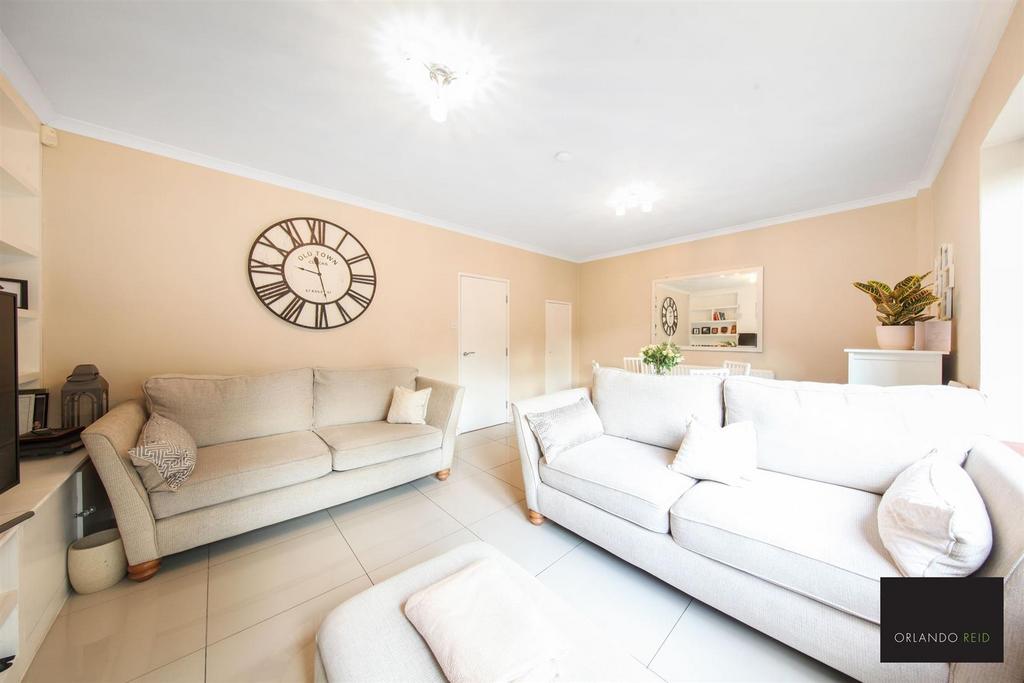 Flat 6, Chelsham House - vl AZ1 CC3 Tba NCPV5 Q74q.jpg