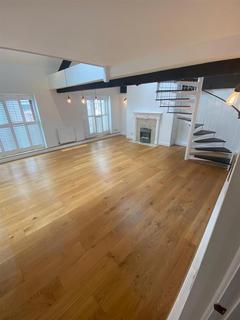 3 bedroom penthouse to rent, Turneys Court, Nottingham