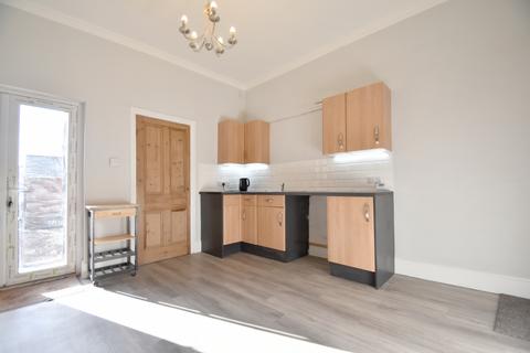 3 bedroom terraced house for sale, Leeds Road, Kippax