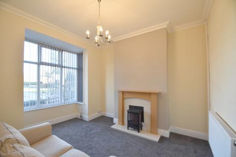 3 bedroom terraced house for sale, Leeds Road, Kippax