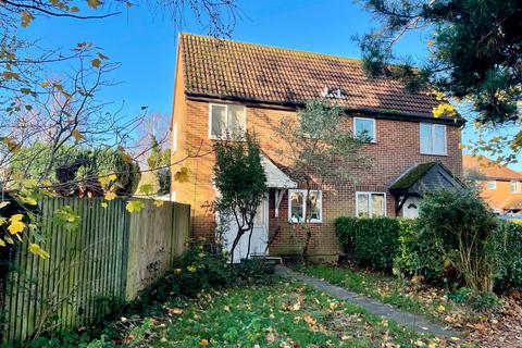 1 bedroom terraced house to rent, Goldsworth Park, Woking GU21