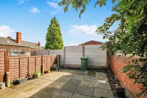 2 bedroom semi-detached house for sale, King Street, Stourbridge DY9