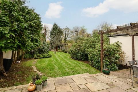 undefined, Coombe Lane, London SW20